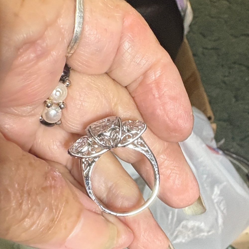 Dazzling Triple Stone Silver Ring - image 5